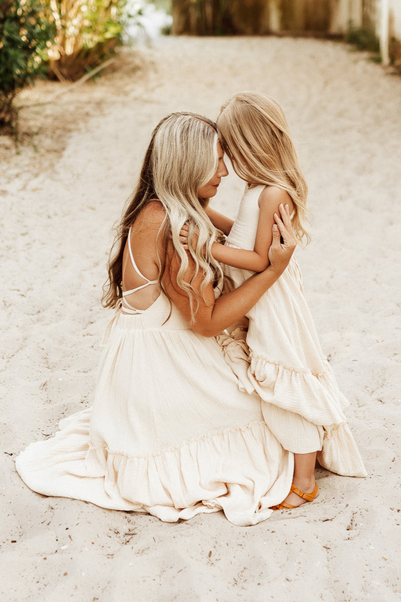 SS Women's Dress Women's Wendy Dress (sand muslin)