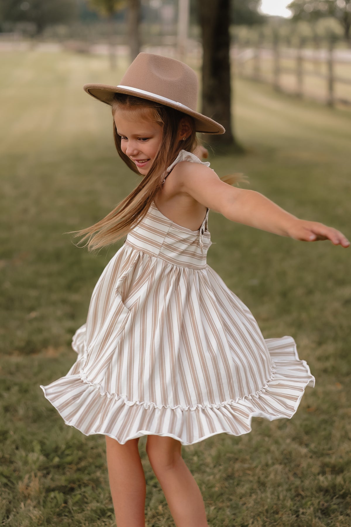 LB Girl's Dress Bree Crossback Dress (ash stripe)