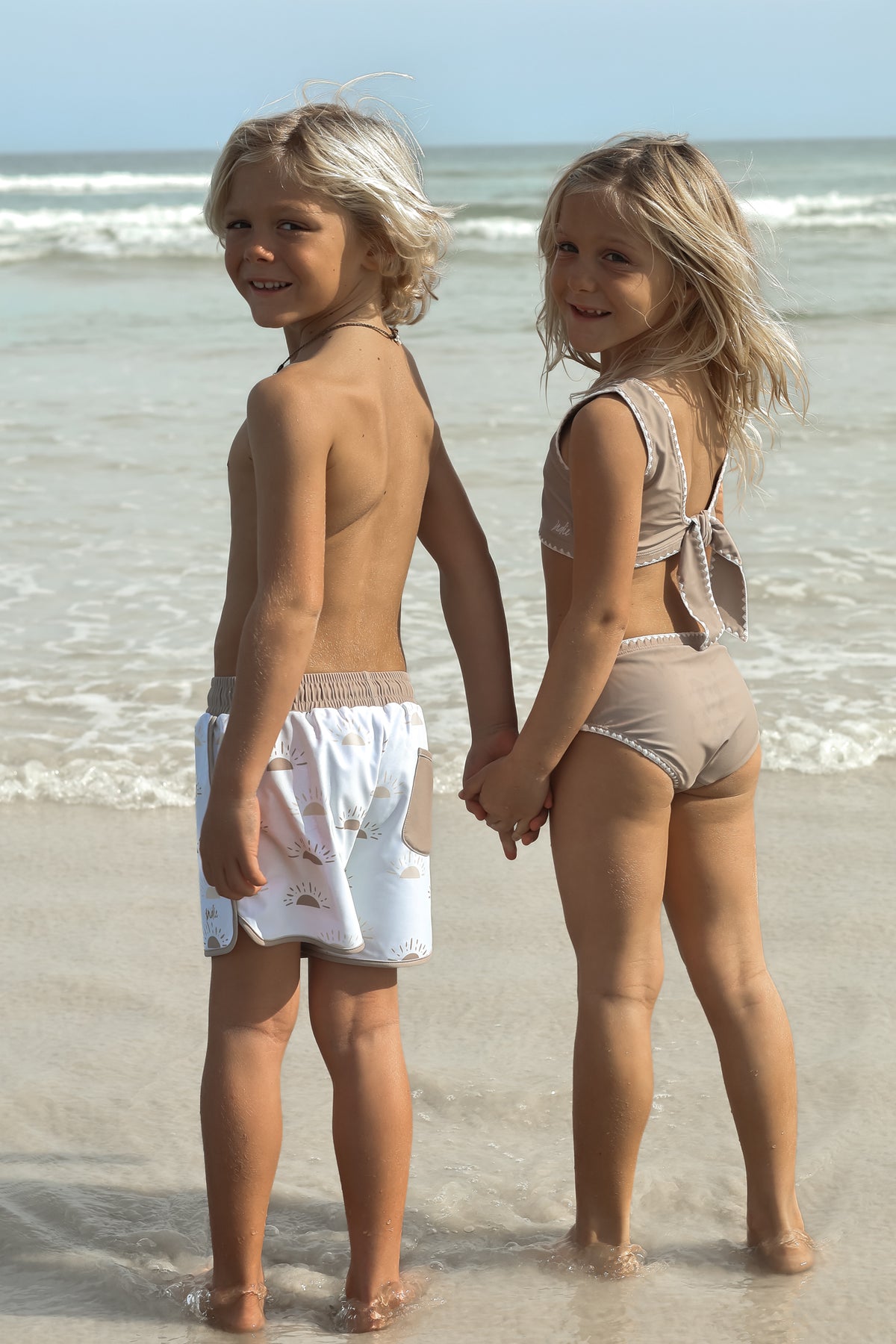 LB Girl's Swim Scoopback Set (ash embroidered)