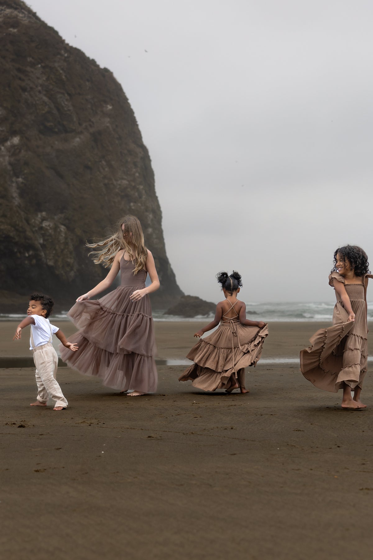SS Girl's Dress Wendy Dress (mocha tulle)