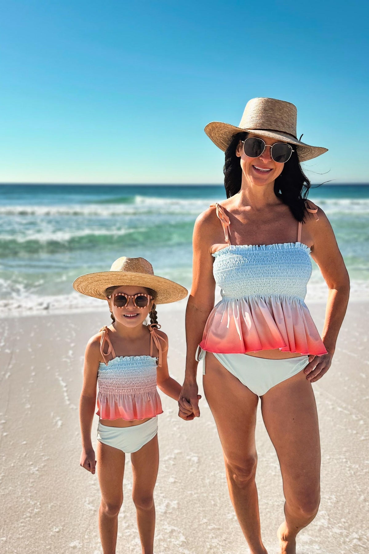 LB Women's Swim Women's Smocked Tankini Set (peach ombre)
