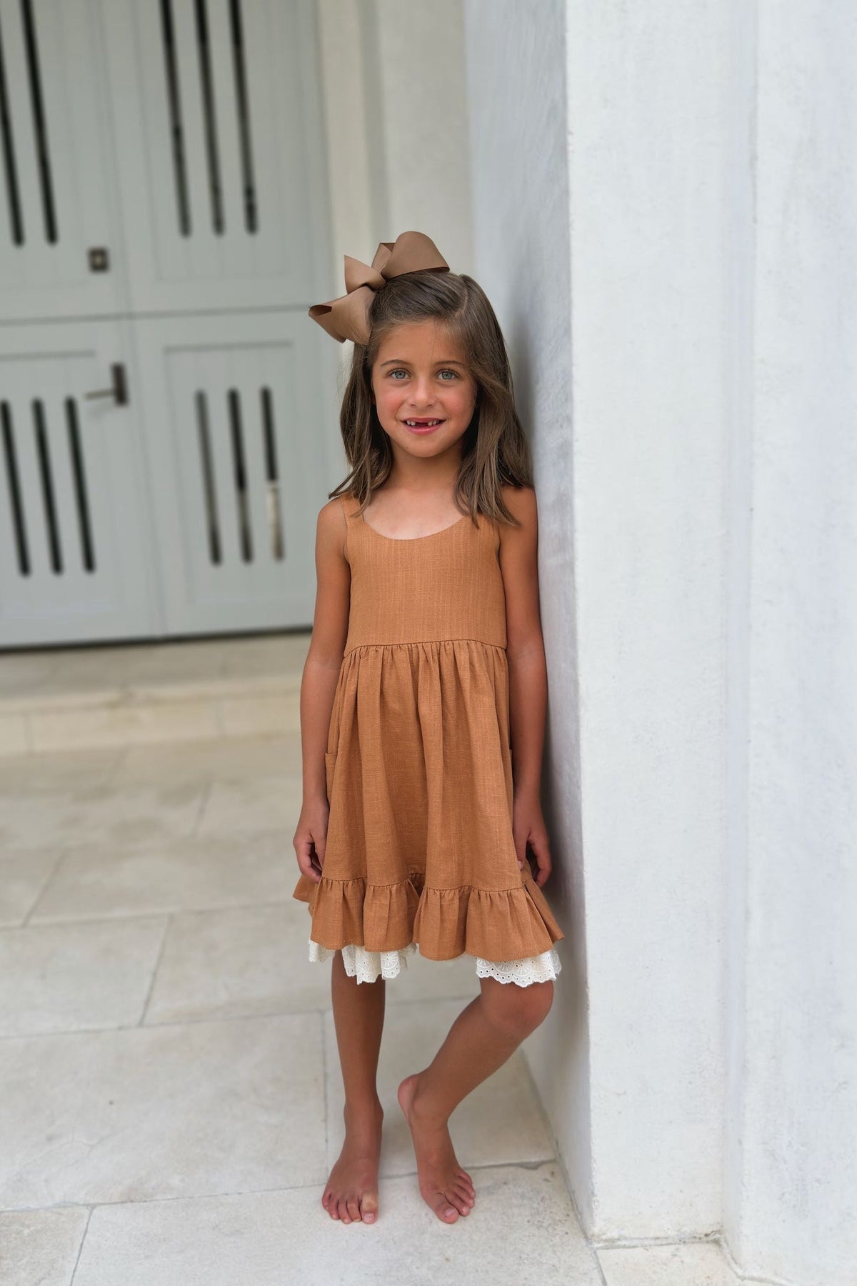 SS Girl's Dress Tilly Pocket Dress (mocha linen)