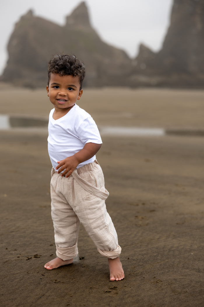 SS Boy's Bottoms Finn Pants (latte muslin)