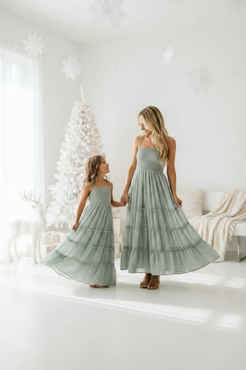 SS Women's Dress Women's Vera Flow Dress (sage swiss dot)
