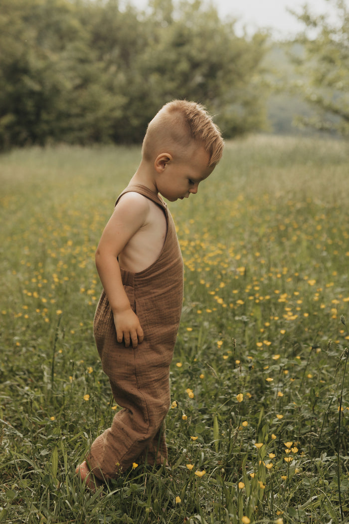 SS Boy's Romper Grady Romper (mocha muslin)