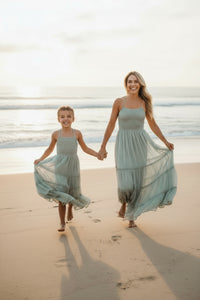 SS Girl's Dress Vera Flow Dress (sage swiss dot)