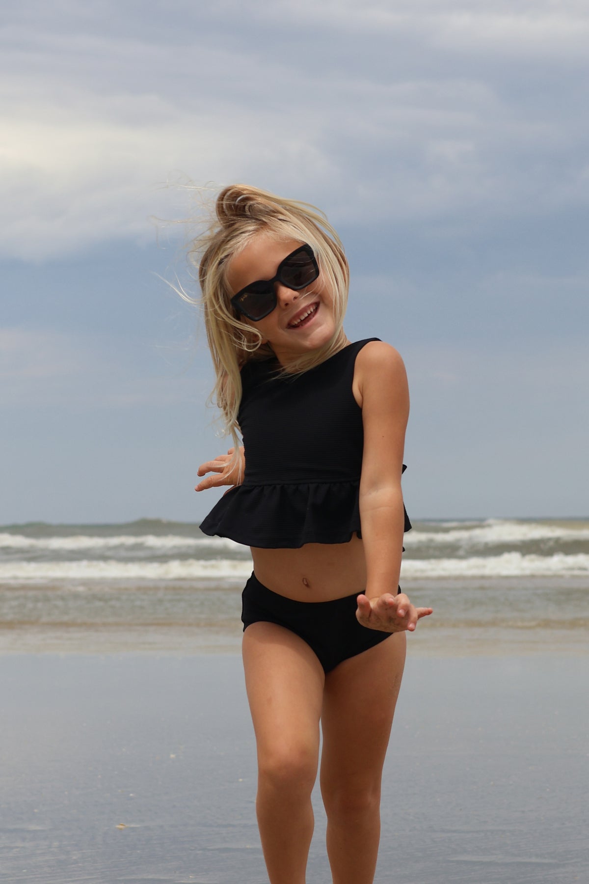 LB Girl's Swim Flutter Tankini Set (midnight ribbed)