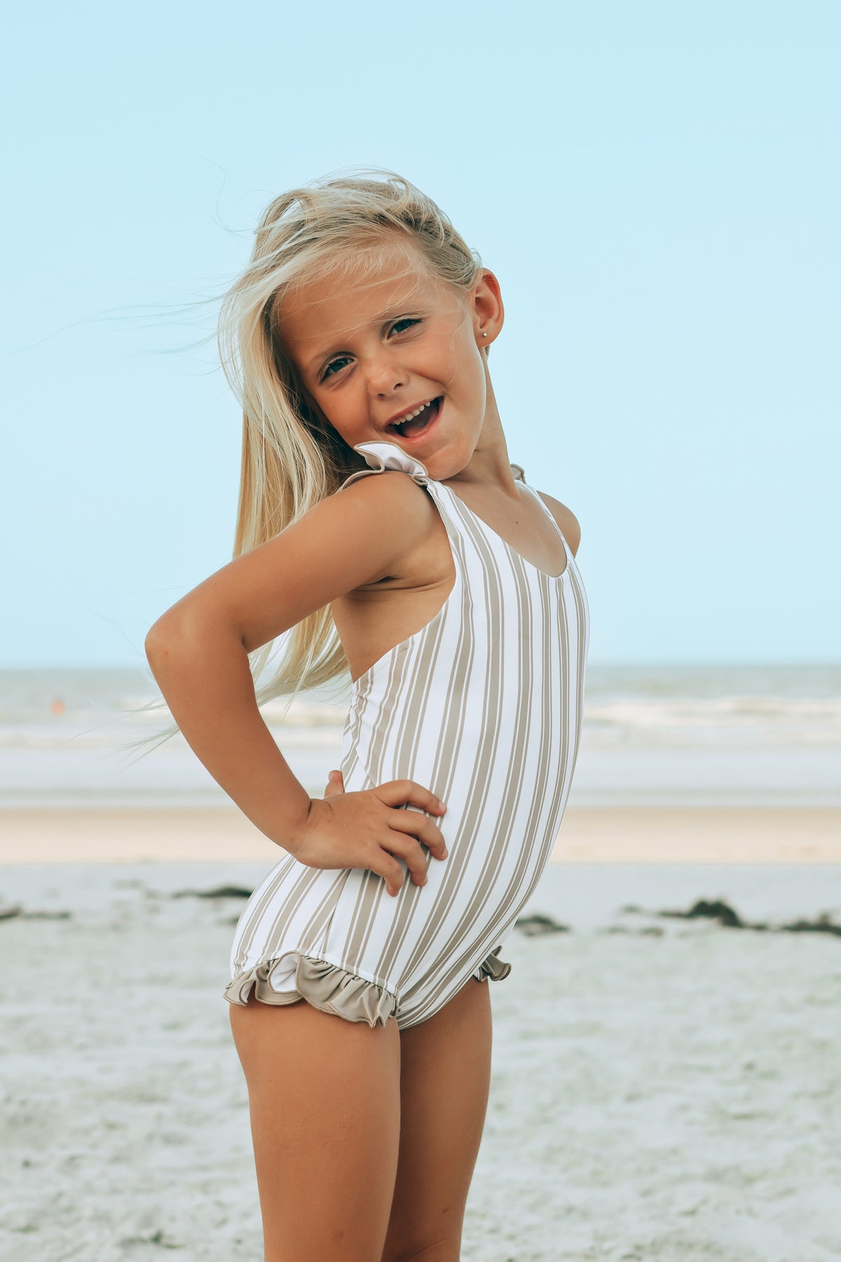 LB Girl's Swim Crossback One Piece (ash stripe)