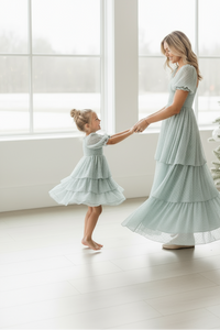 SS Women's Dress Women's Willa Maxi Dress (sage swiss dot)
