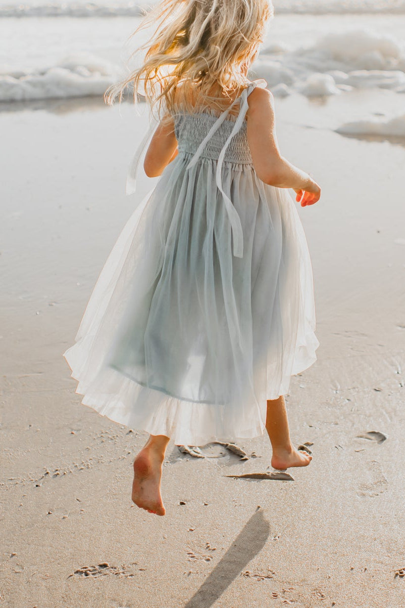 SS Girl's Dress Isa High-Low Dress (airy blue tulle)